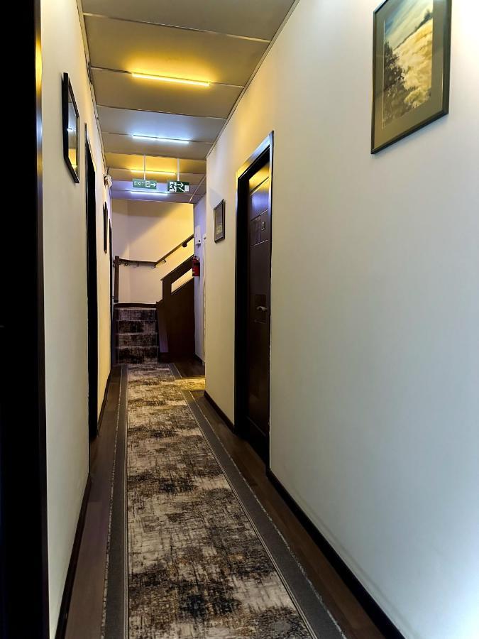 Nava Hotel Єреван Екстер'єр фото