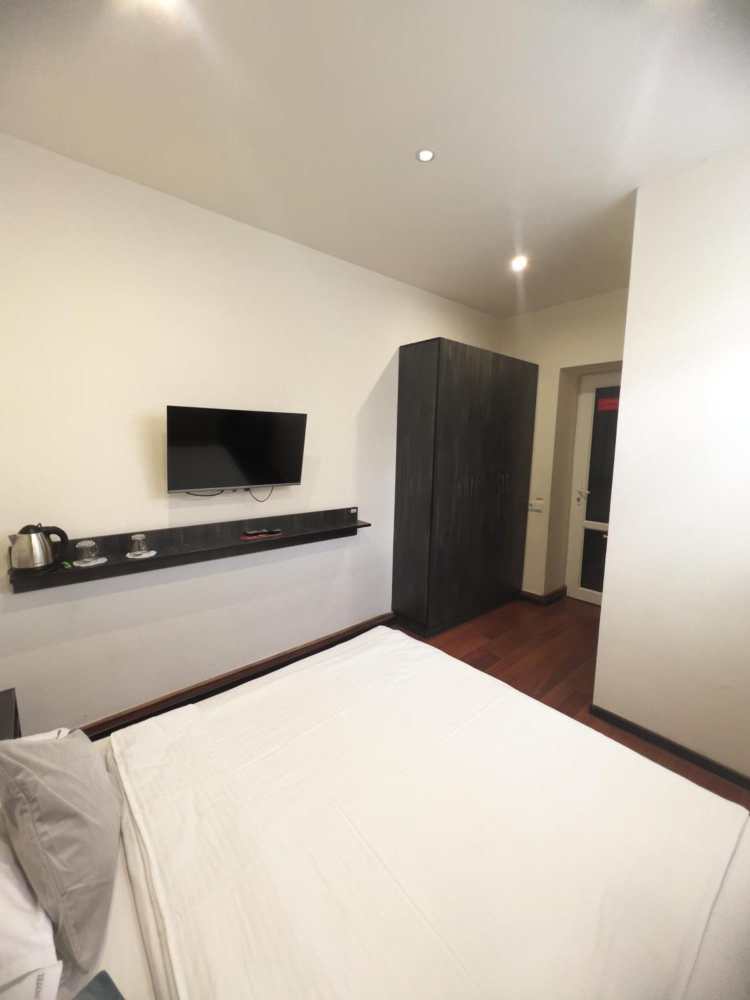Nava Hotel Єреван Номер фото