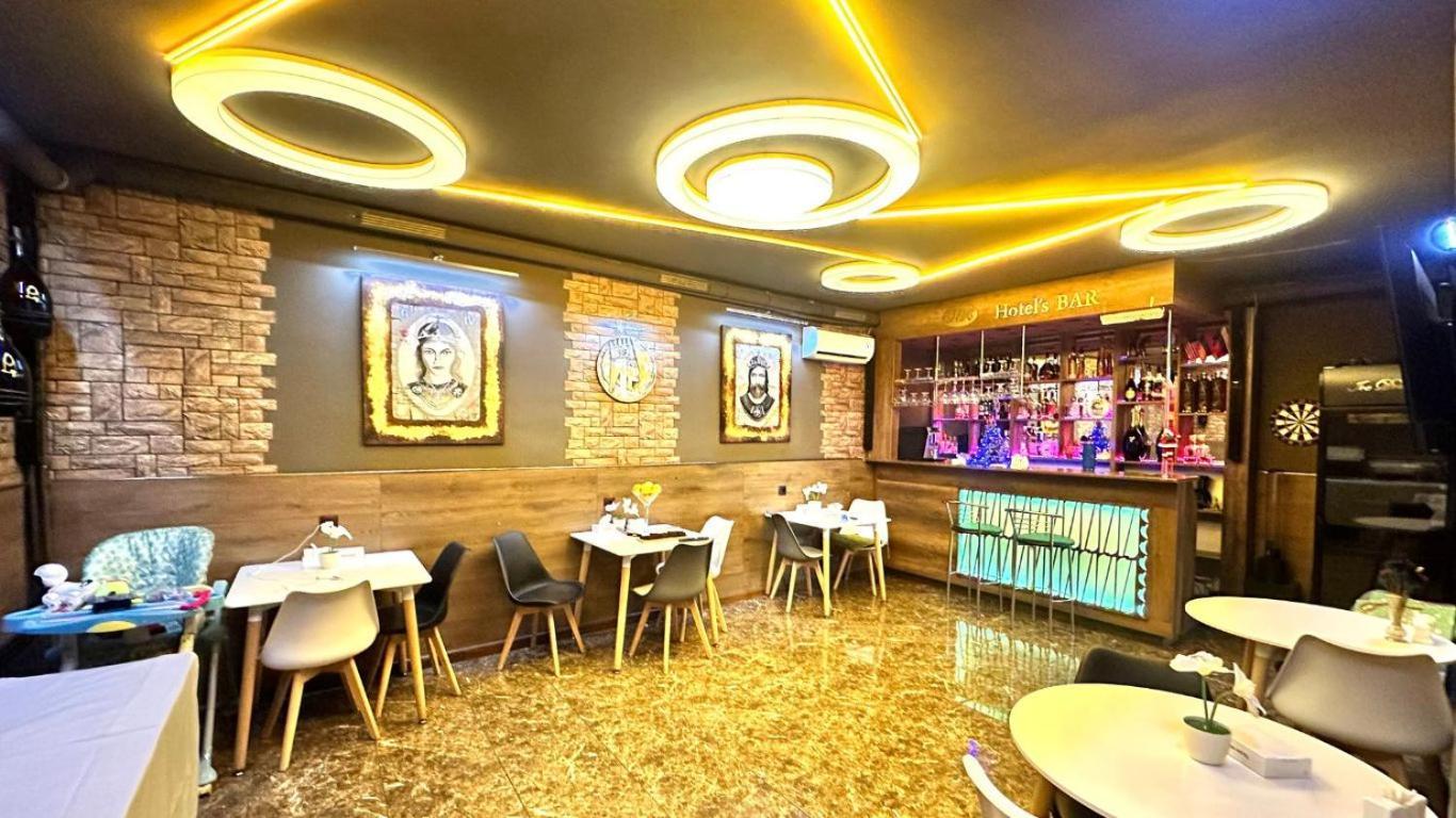 Nava Hotel Єреван Екстер'єр фото