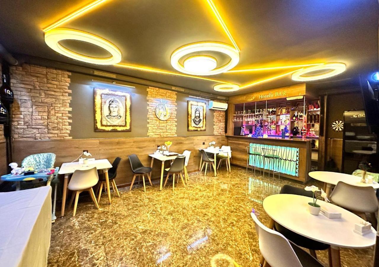 Nava Hotel Єреван Екстер'єр фото